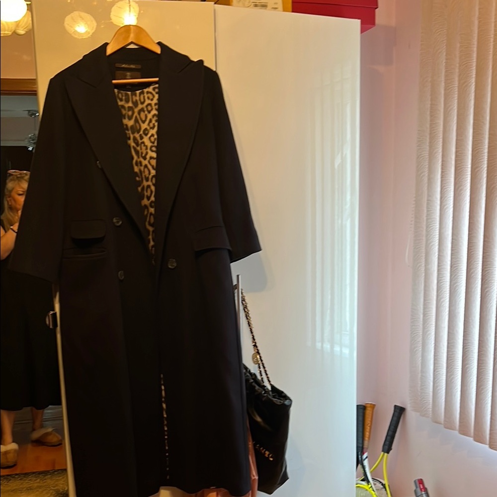 Roberto Cavalli Black Trench Coat with Classic Elegance